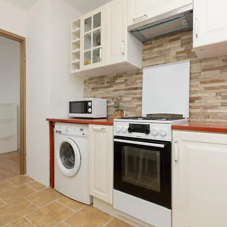 Spacious Perfect For Families By Renters